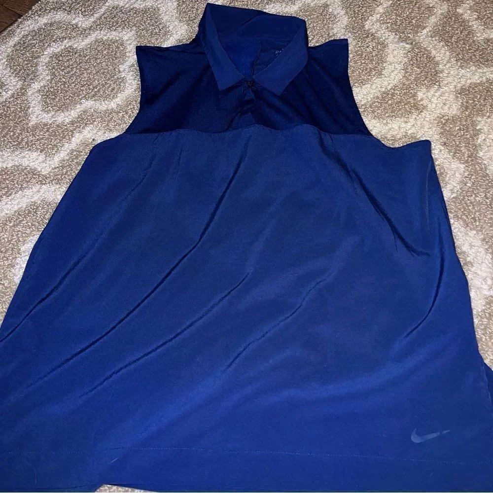 Nike Dri Fit tank size L